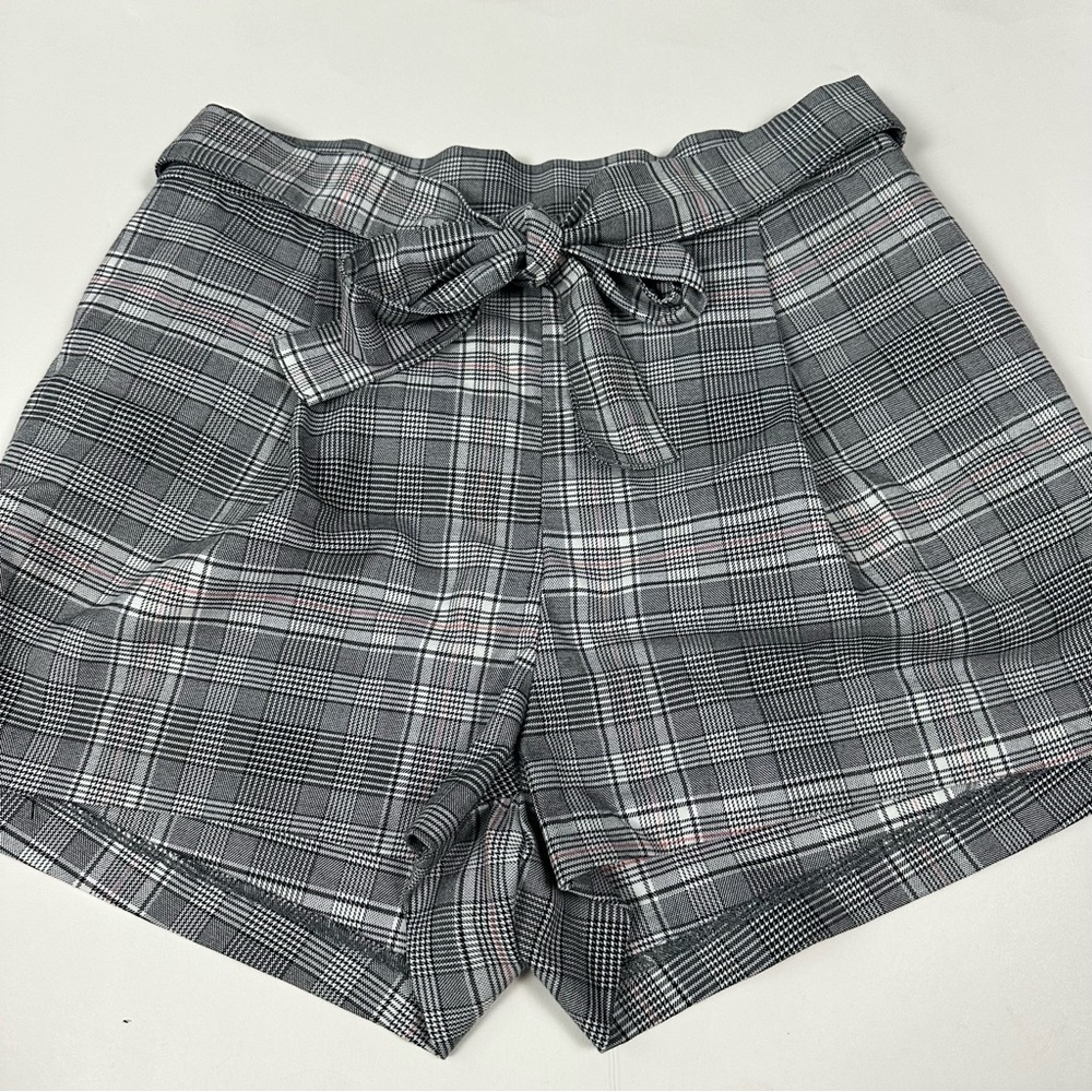 H&M Paperbag Shorts
